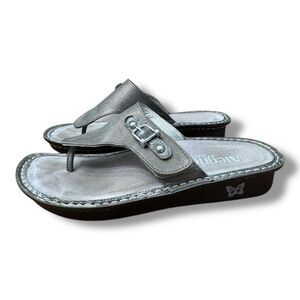 Alegria Vanessa Thong Sandals Silver Monk Strap Shoes Womens Size EU 38 US 7.5